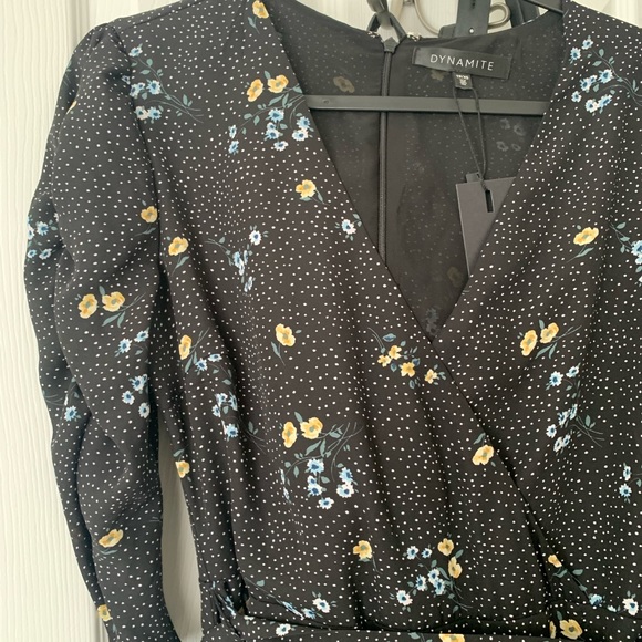 BNWT Modest friendly Dynamite dress - Picture 4 of 7